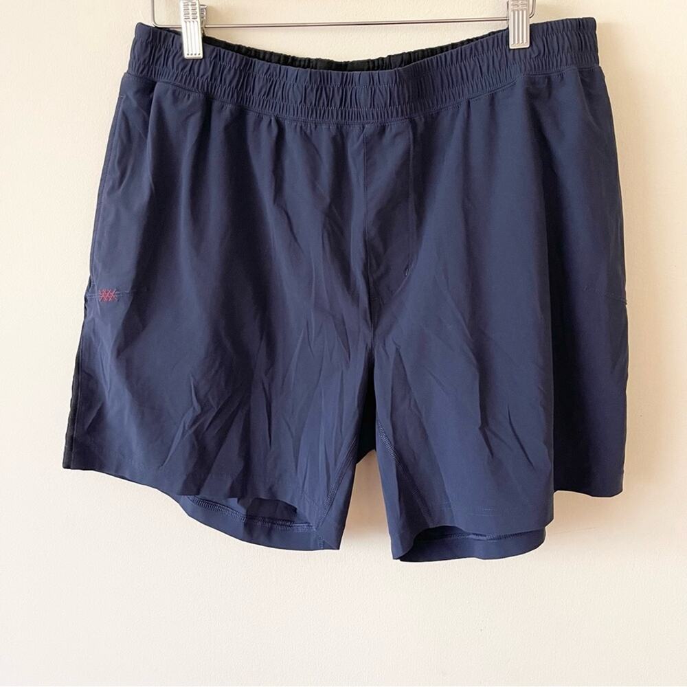 Rhone athletic shorts 7” inseam men’s size XXL Navy Blue